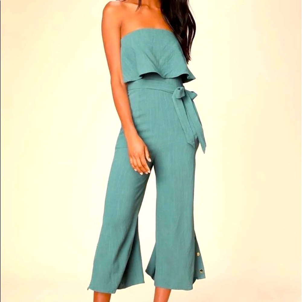 NWT Beautiful jumpsuit